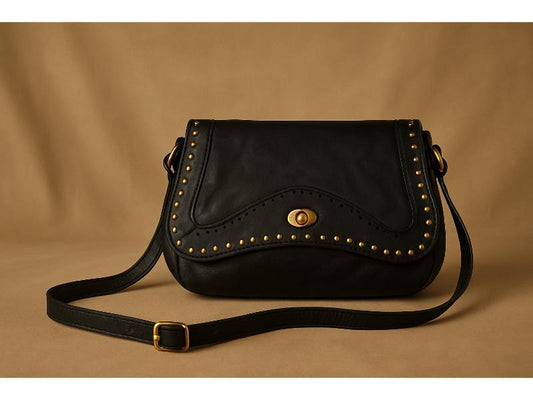 Why Do Leather Bags Appeal to Australians?